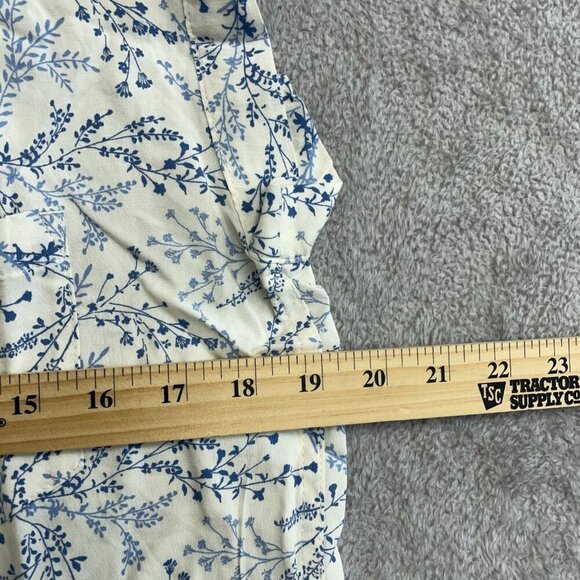 NEW Jachs Girlfriend Women's XS Blue & White Button-Up Sleeveless Blouse - Picture 4 of 8